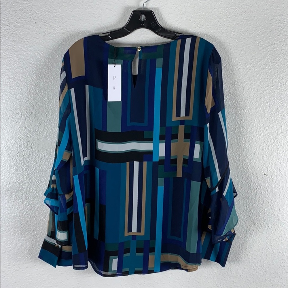 Calvin Klein top - Picture 2 of 4